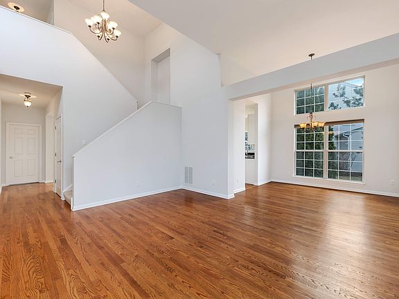 Living Room / Dining Room