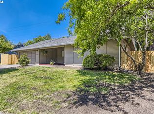 16260 SE Sterling Cir, Milwaukie, OR 97267
