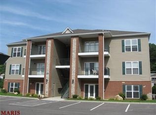 885 Forest Ave APT 203, Valley Park, MO
