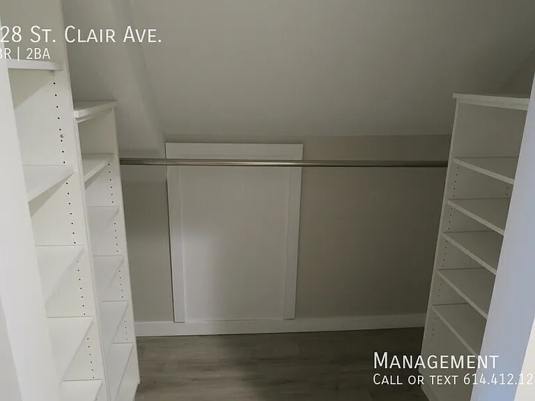 328 Saint Clair Ave — Photo 14