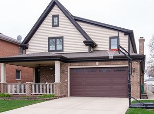 9016 Mason Ave, Morton Grove, IL 60053