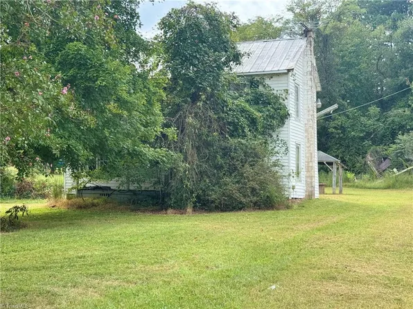 207 N Payne Rd, Winston Salem, NC 27127