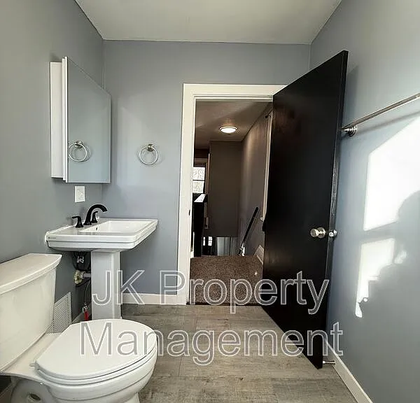 1512 3rd Ave N — Photo 35