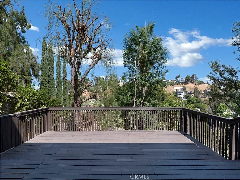 5214 Calatrana Dr — Photo 33