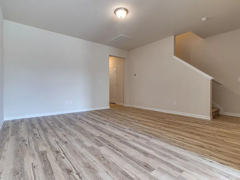 2608 Sherman Way — Photo 9