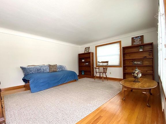 3rd image of 6324 Alexandria Dr