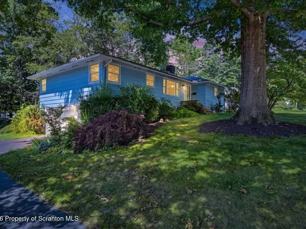 311 Crest Dr, Clarks Green, PA 18411
