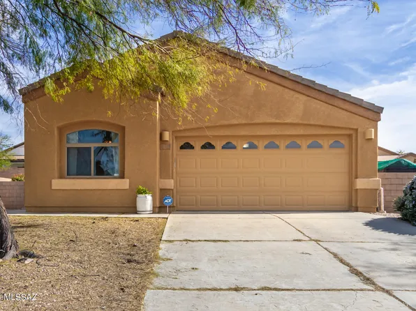 429 W Woodward St, Vail, AZ 85641