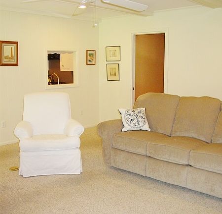 4th image of 5613 Westlawn Dr