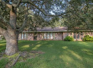 8021 Misty Meadow Dr, Moss Point, MS 39563