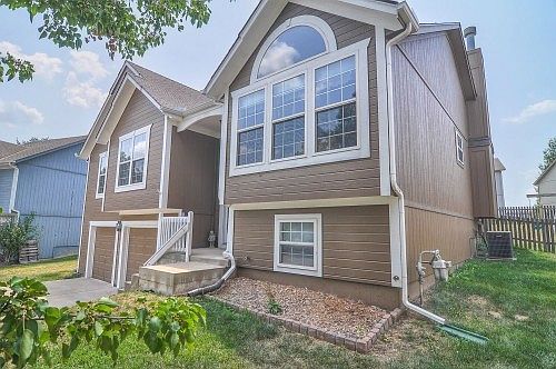 2nd image of 21922 W 51st Pl