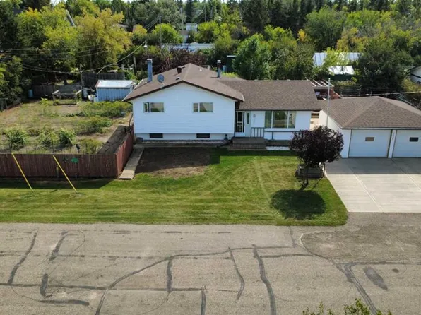 5006 N 55th Ave, Castor, AB T0C 0X0