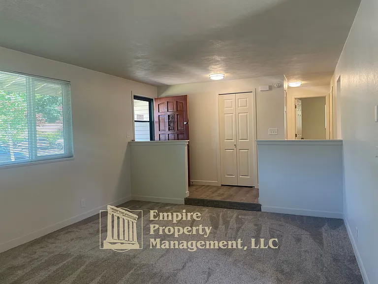 2312 Willona Dr — Photo 6