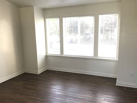 3rd image of 5638 W Bonica Ln