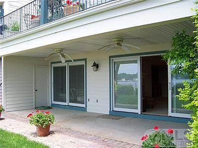 4th image of 515 Lake St #3
