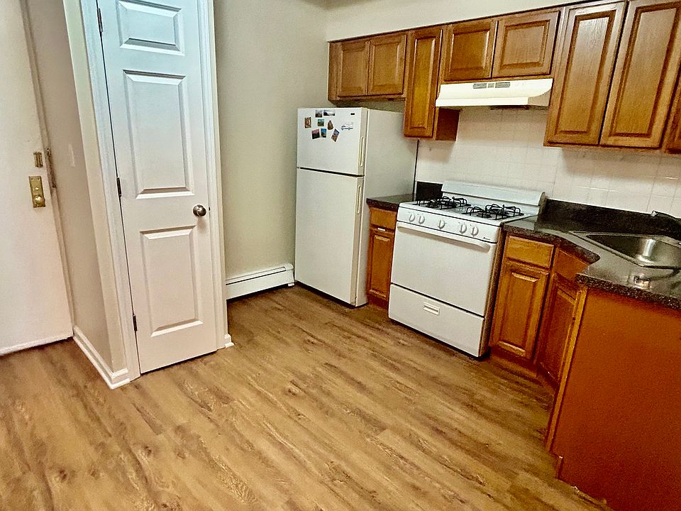 1st image of 2963 Ocean Pkwy Unit 1