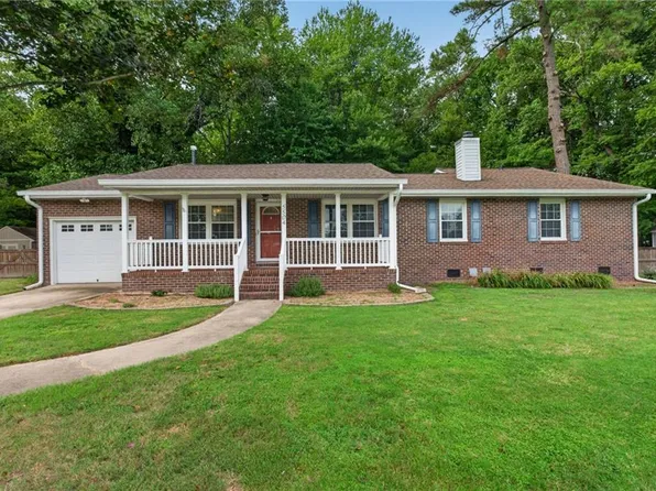 5504 Buckhorne Ct, Suffolk, VA 23435