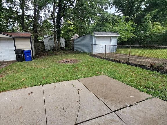 2nd image of 11720 McGowan Ave