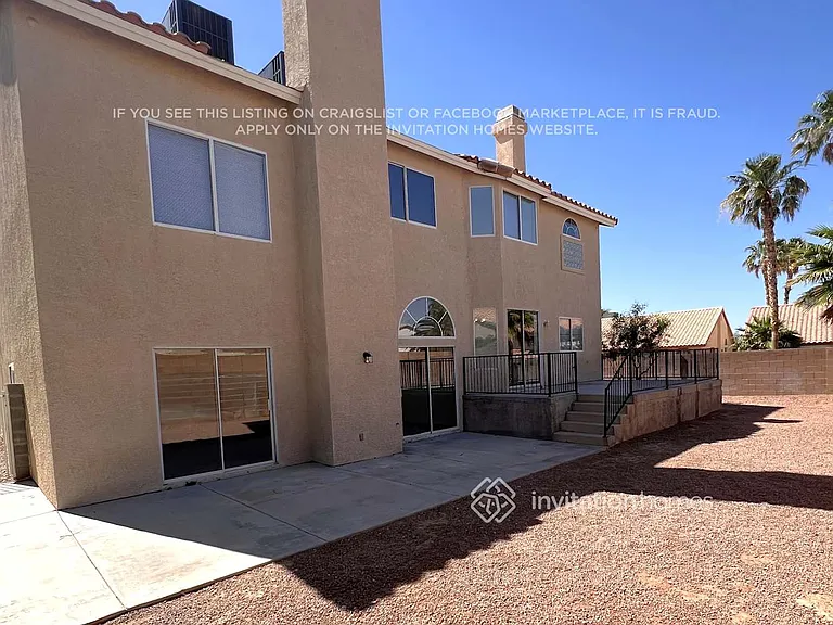 280 Plaza Carmelina Ct — Photo 14
