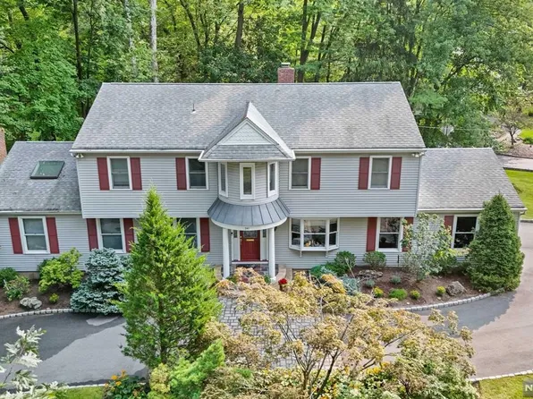 341 Maple St, Haworth, NJ 07641