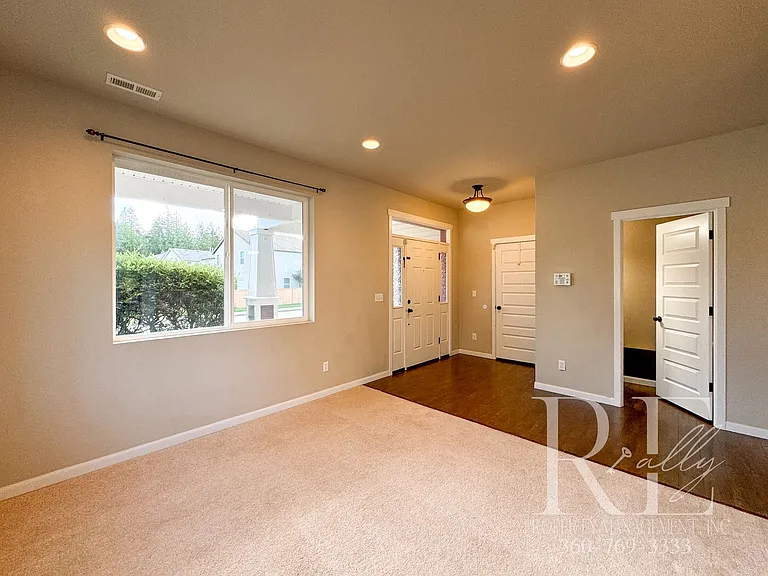 4386 Chanting Cir SW — Photo 4