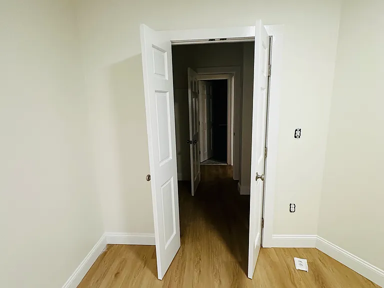 664 Massachusetts Ave #3 — Photo 2