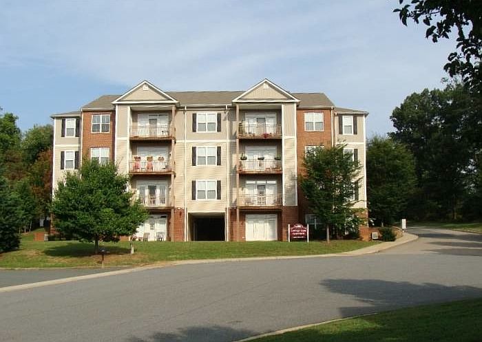 Carriage Gate Apartments