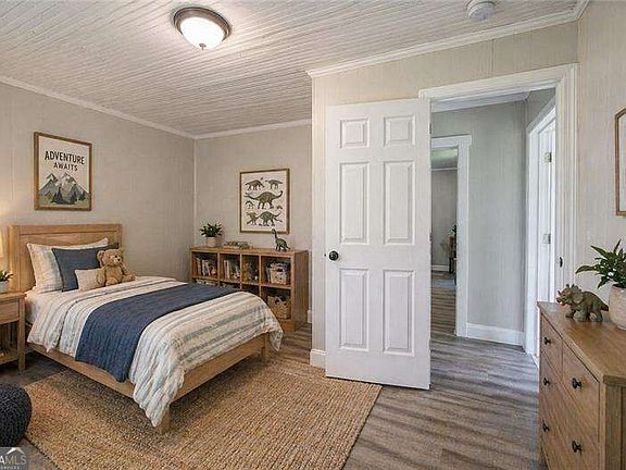 3rd image of 2014 Maple Ave SW