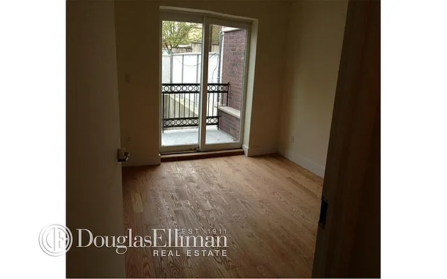 Rented by Douglas Elliman | media 23