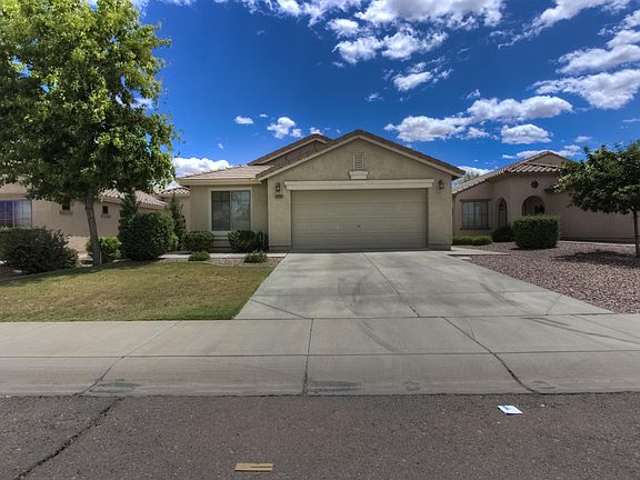 3rd image of 32967 N Quarry Hills Dr