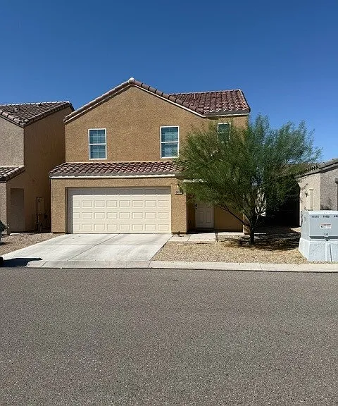 2413 Village Dr — Photo 1