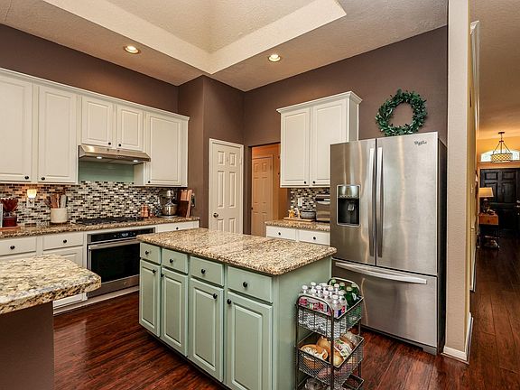 3rd image of 14426 Antrim Pl