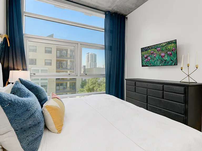 1025 Island Ave #403 — Photo 13