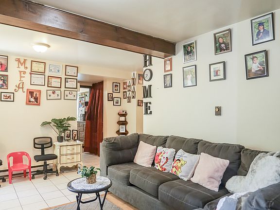 2nd image of 534 N Carol Ln APT 5E