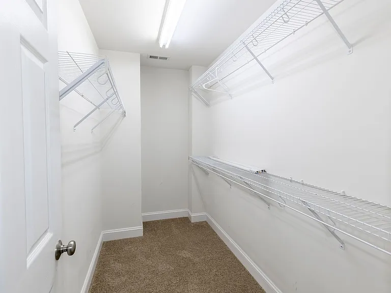 12306 Declaration Ave — Photo 47
