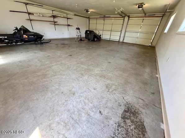 1311 E Kemp Ave, Watertown, SD 57201