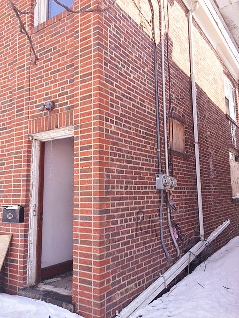 2nd image of 584 Charles St