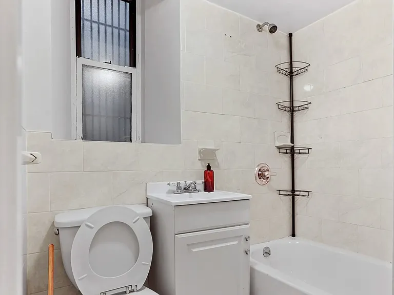 736 Riverside Dr #1F — Photo 8