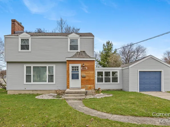 1111 Northlawn St NE, Grand Rapids, MI 49505