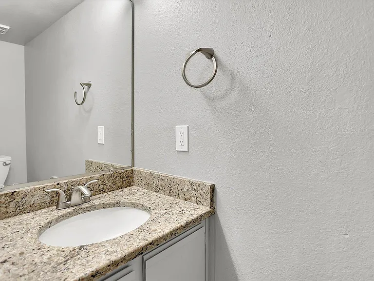6425 S Dayton St #107 — Photo 13