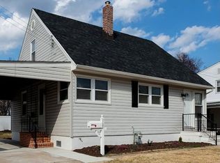 960 Lance Ave, Baltimore, MD 21221