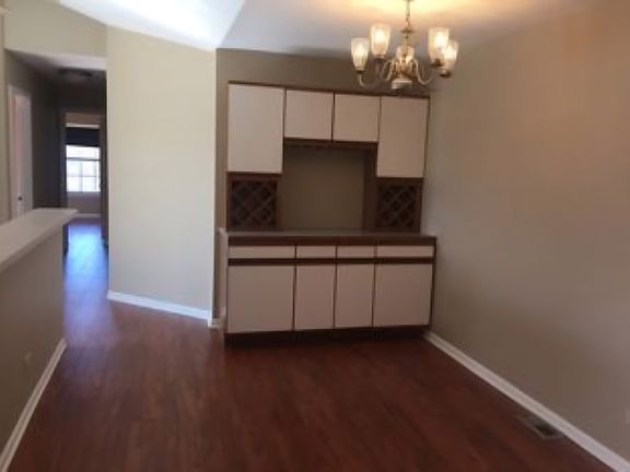 3rd image of 1245 Ballantrae Pl