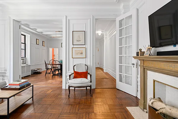 Rented by Douglas Elliman | media 3