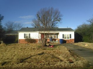 2261 Maxey Dr, Harrah, OK 73045