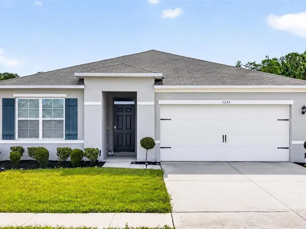 1351 Fox Squirrel Dr, Davenport, FL 33897