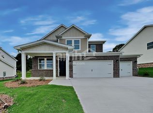 890 Jubilation St, Loganville, GA 30052