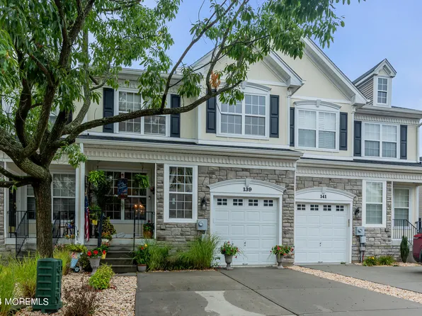 139 Brookfield Drive, Jackson, NJ 08527