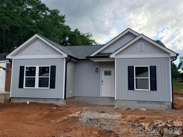 1214 Patterson St, Shelby, NC 28152