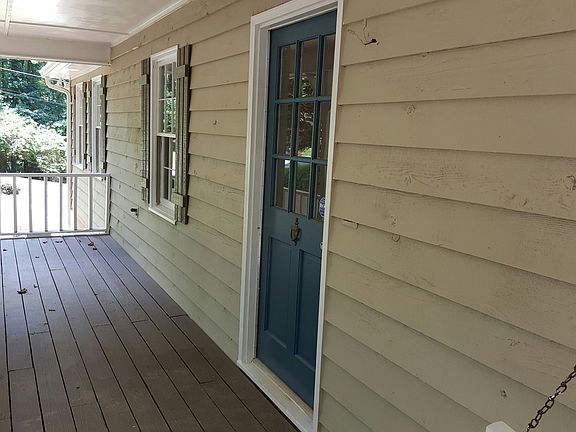 5th image of 303 Covey Ct
