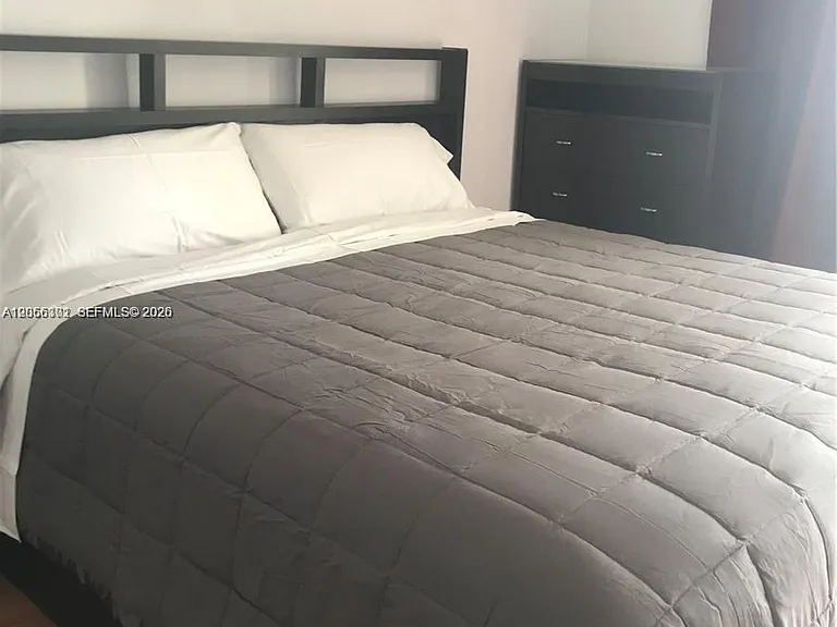 1301 NE Miami Gardens Dr #524W — Photo 4